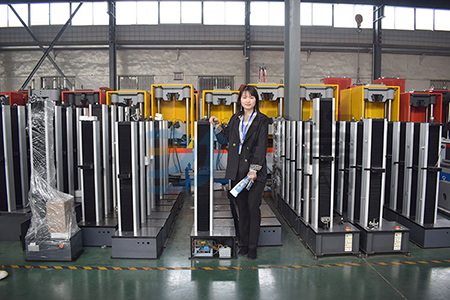 電子萬能試驗機車間備貨展示圖